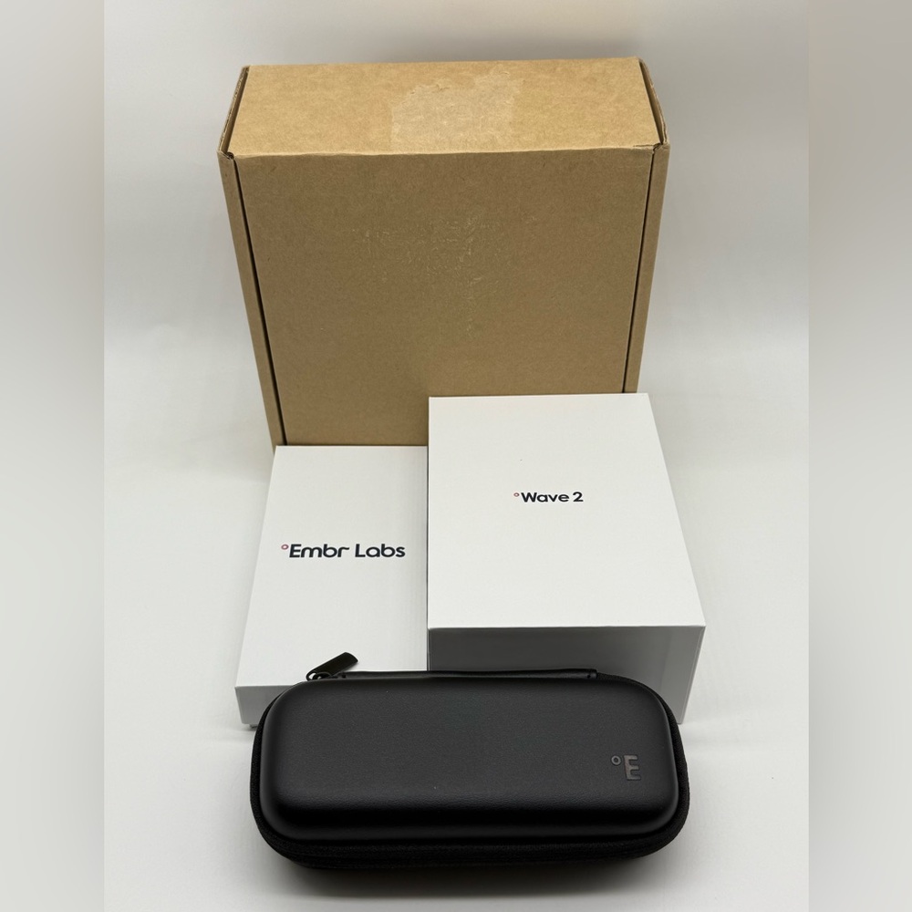 Embr Labs Wave 2 Cooling & Warming Wristband Rose Gold